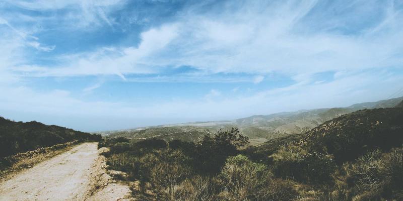 旅行与时尚穿搭达人的健康秘诀：小雅GD如何助你管理睡眠与压力