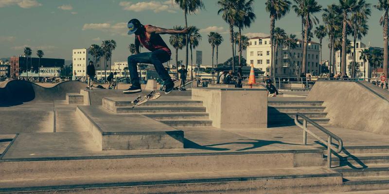 波西米亚风博客主的时尚生活：用小雅GD打造沉浸式家庭学习空间